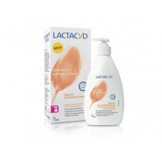Средство для ежедневной интимной гигиены LACTACYD Femina, 200мл