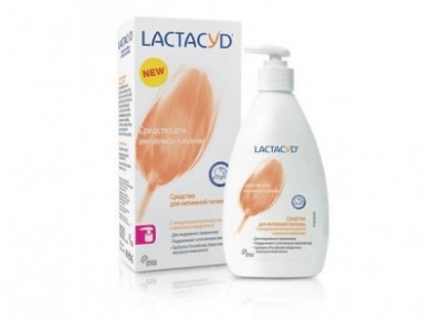 Средство для ежедневной интимной гигиены LACTACYD Femina, 200мл