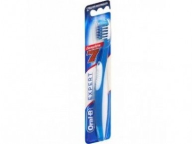 Зубная щетка ORAL-B Complete 7 40, средняя жесткость