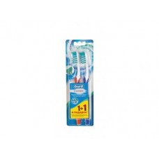 Зубная щетка ORAL-B 40 , средняя жесткость, 2 шт