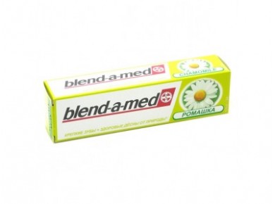 Зубная паста BLEND-A-MED Ромашка, 100мл