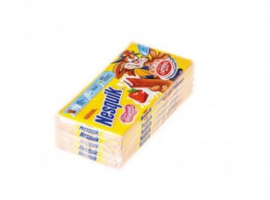 Молочный шоколад NESQUIK с клубникой, 100г, 5 штук