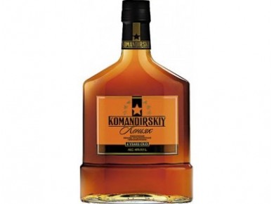 Коньяк КОМАНДИРСКИЙ 4 года, 0,5л