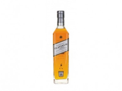 Виски JOHNNIE WALKER в подарочной упаковке, 0,7л