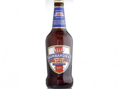 Пивной напиток BOMBARDIER, 0,5л