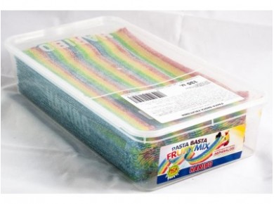 Жевательные конфеты HARIBO сливочно-клубничные трубочки, 75х22г, 1 упаковка