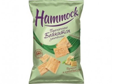 Бейкитсы пшеничные HAMMOCK запечённые с пармезаном и луком, 140г, 1 штука