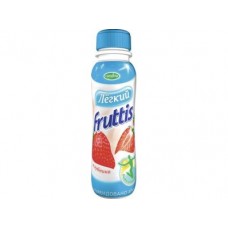 Питьевые йогурты FRUTTIS легкий с соком клубники, 0,1% 285г, 1 штука