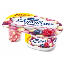 Йогурт ДАНИССИМО Фантазия Хрустящие шарики с ягодным вкусом 6,9%, 105г, 1 штука