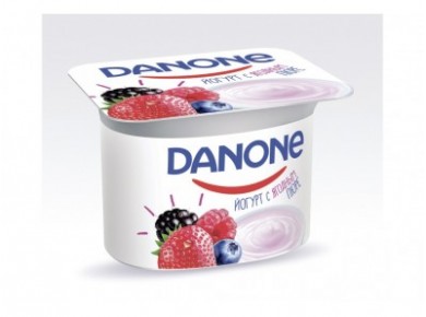 Йогурт DANON Лесные ягоды 2,9%, 110г, 1 штука