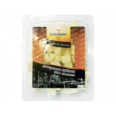 Сыр UNIEKAAS Ночной дозор кубики, 200г, 1 штука